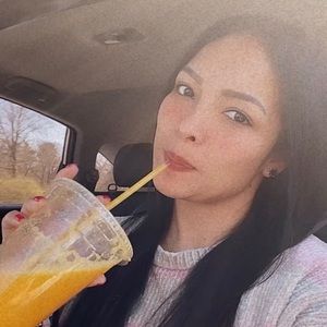 Meet your Posher, Luz angela